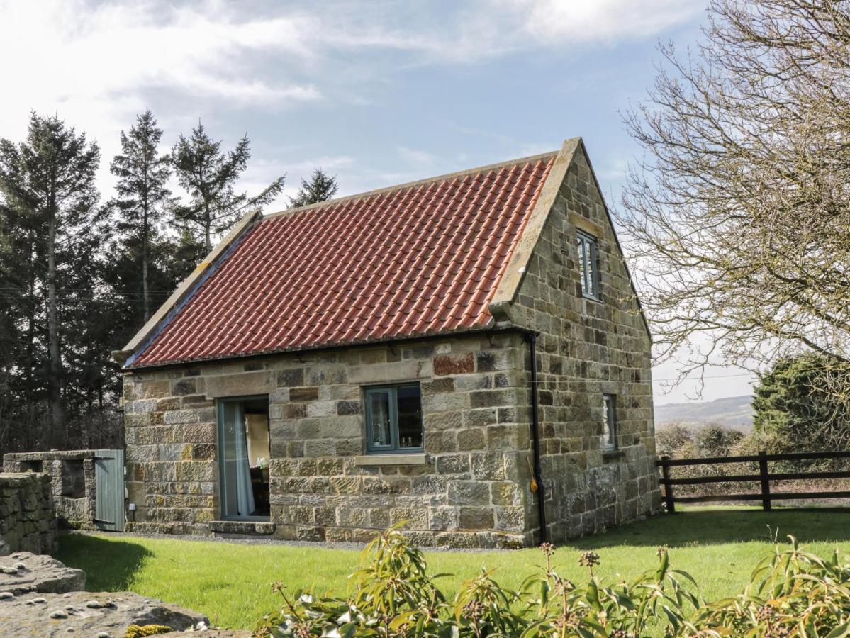 The Piggery Villa Whitby Exterior foto